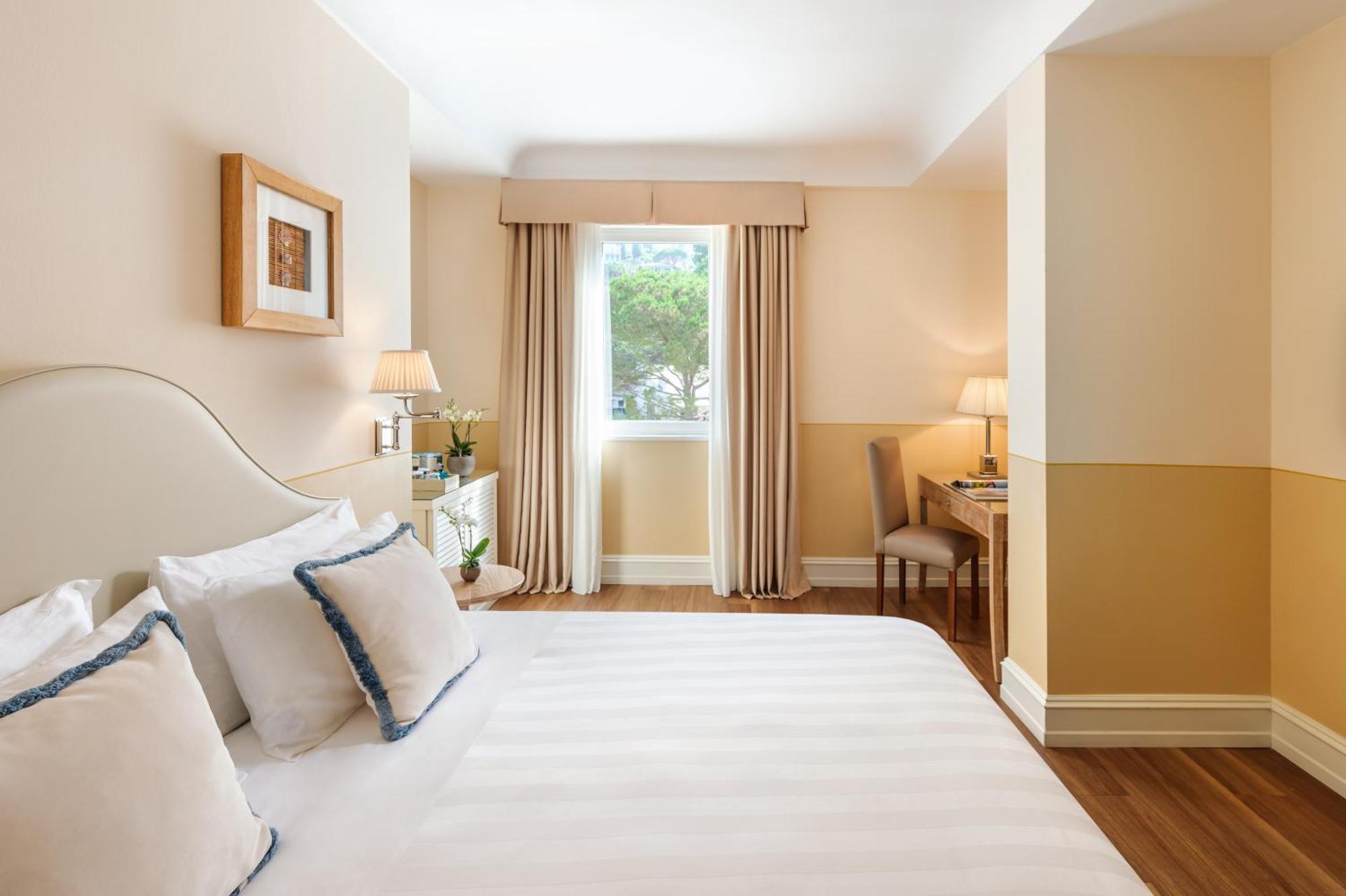Prestige Room Park View